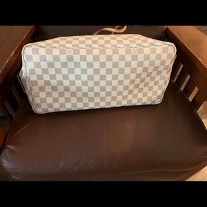 Authentic Louis Vuitton Neverfull GM Damier Azur